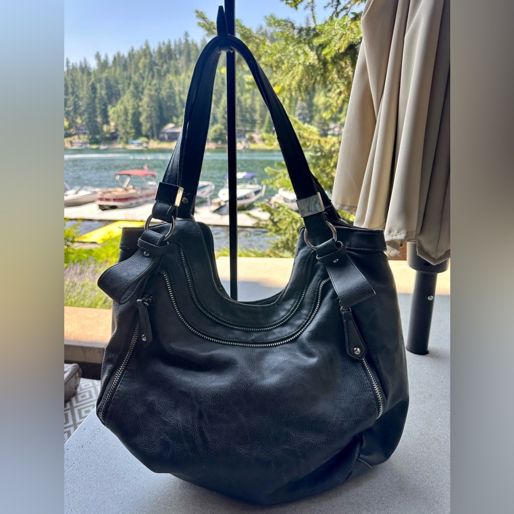 Braciano Charcoal Gray Shoulder Handbag or Purse with Silver Zipper Trim